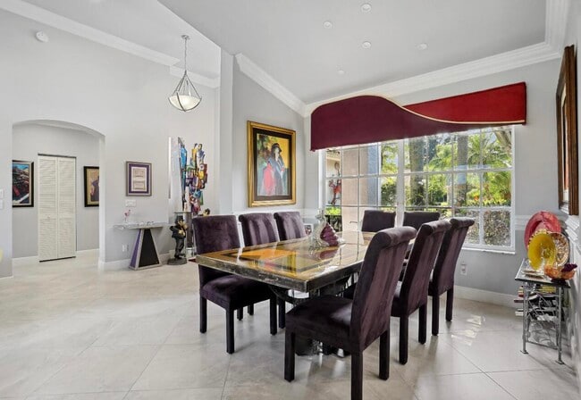 Building Photo - 7823 Bridlington Dr