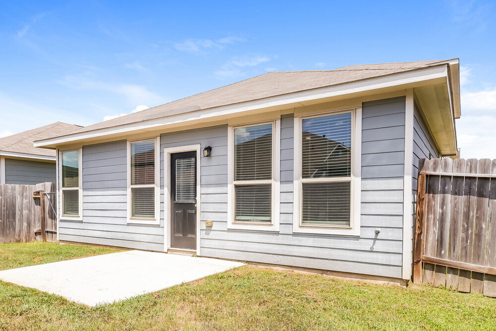 Building Photo - 25726 Northpark Palm Dr