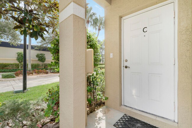 Building Photo - 110 Lighthouse Cir