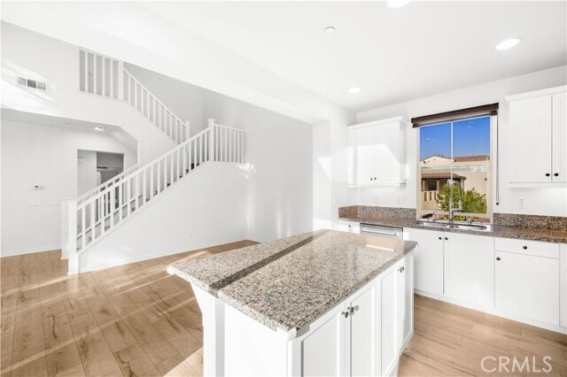 Building Photo - 202 Borrego