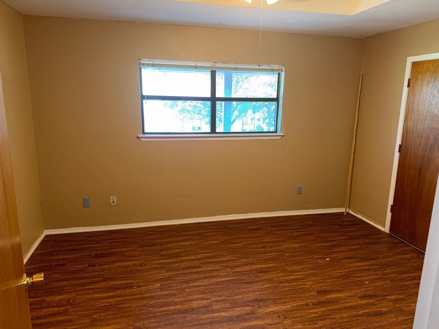 Building Photo - 2708 Cedarhill St