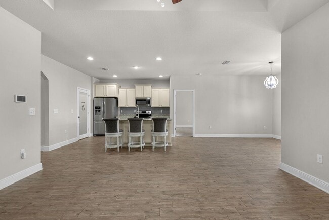 Building Photo - Beautiful home in Ashley Plantation!