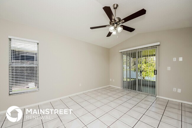 Building Photo - 2989 Stillwater Dr