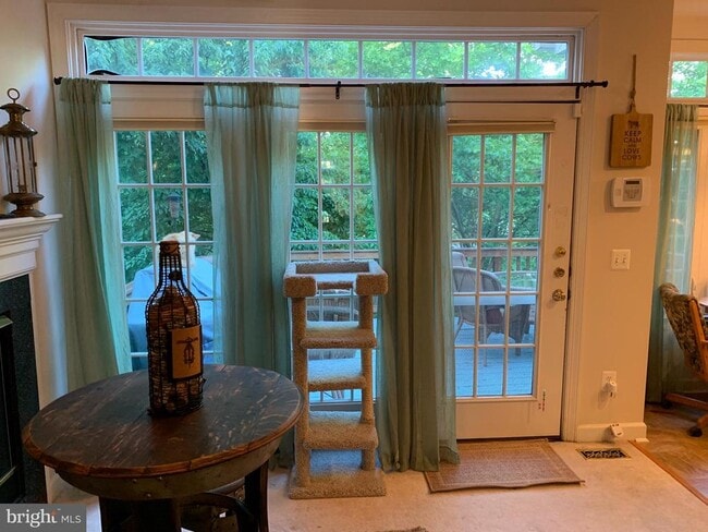 Building Photo - 7106 Point Replete Cir