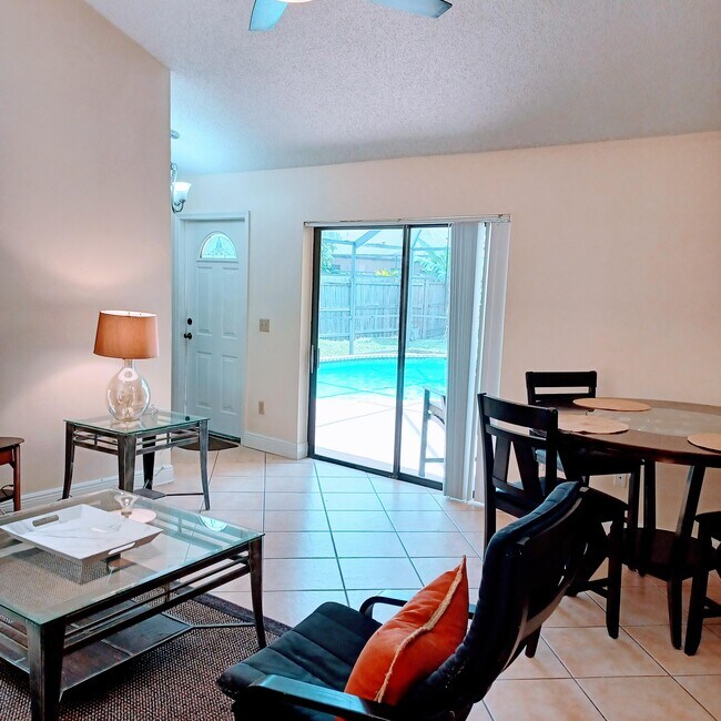 Building Photo - 14132 Lily Ct