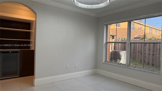 Building Photo - 8480 NW 139th Ln