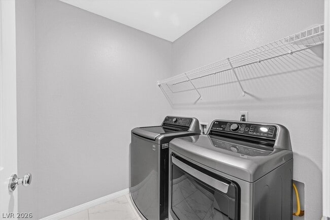 Building Photo - 3297 Pergusa Dr