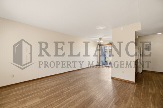 Building Photo - 7302 W Douglas Ave