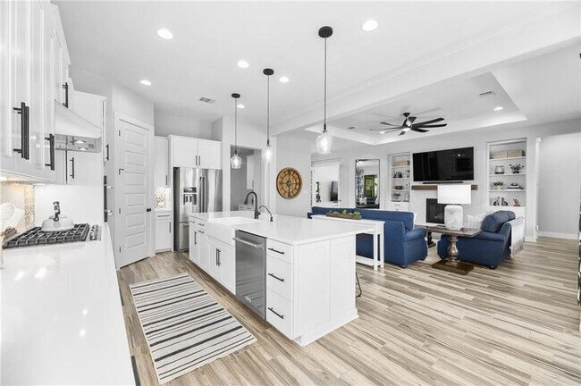 Building Photo - 1363 Hazy Hills Loop