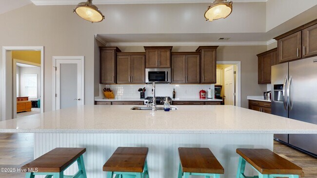 Building Photo - 486 W Craftsman Wy