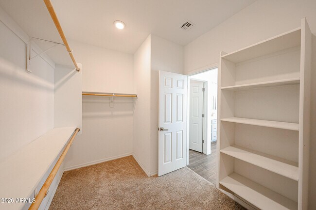 Building Photo - 2306 E Branham Ln