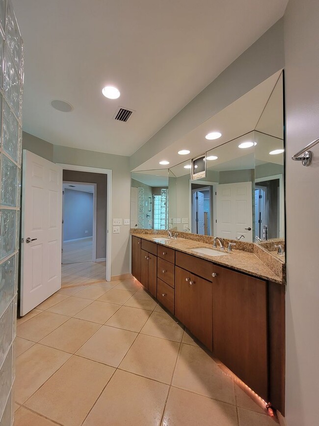 Building Photo - 4 bedroom house for rent on Killearn Estat...