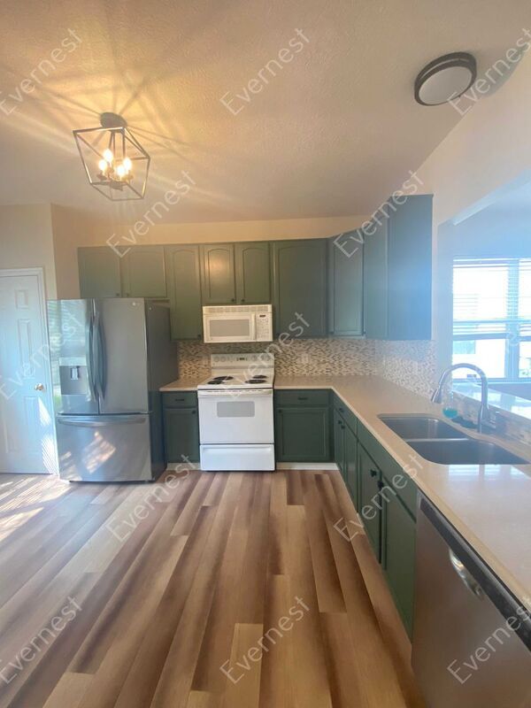 Building Photo - 6168 Ashtead Dr