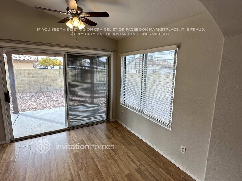 Building Photo - 12480 N 83rd Dr