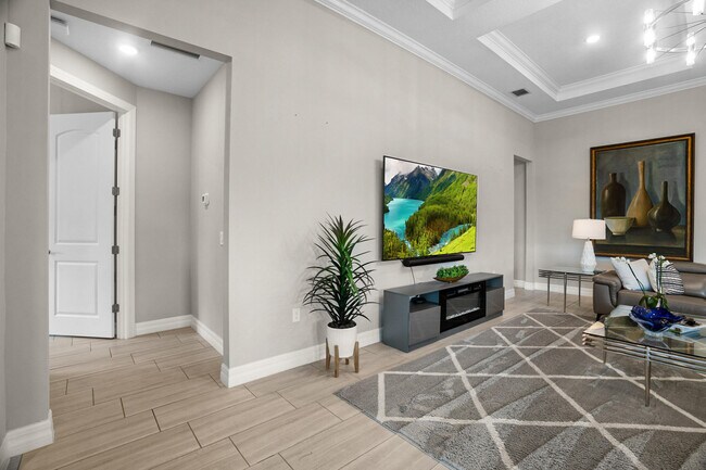 Building Photo - 8324 Pedigree Cir