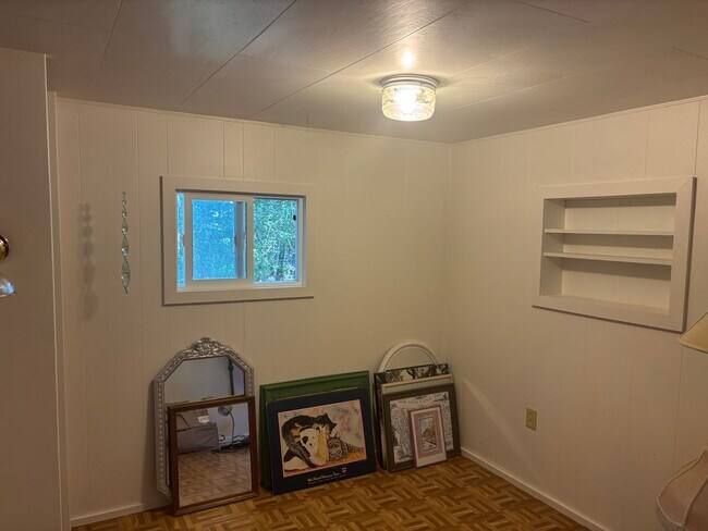Building Photo - Horse Property for rent with beautiful Bri...