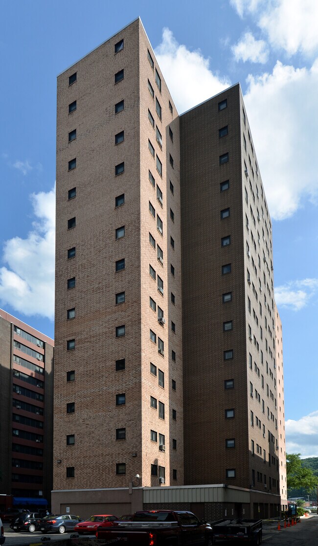 View from the northeast - Vine Street Tower