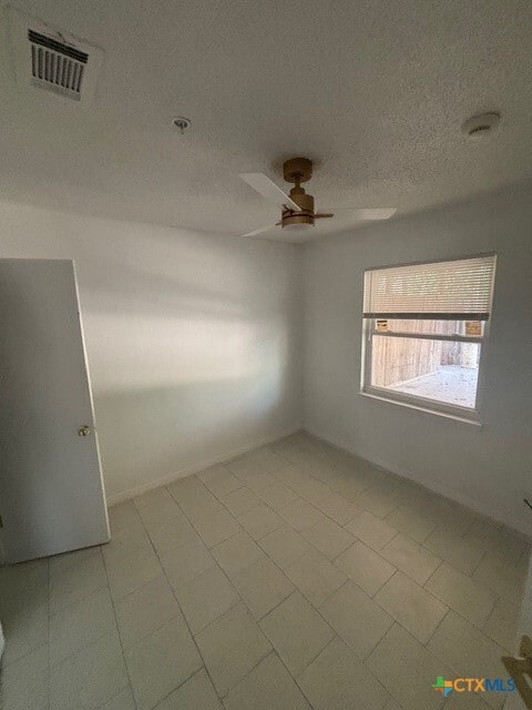 Building Photo - 518 N 8th St