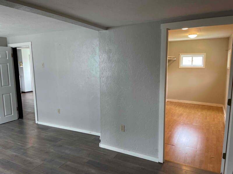 Building Photo - 69 Gage St