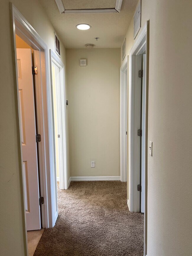 Building Photo - 3511 45th Terrace W