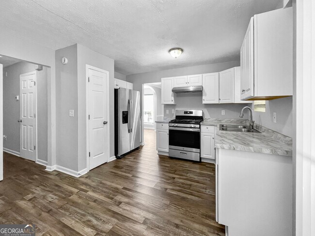 Building Photo - 1032 Winterglen Way