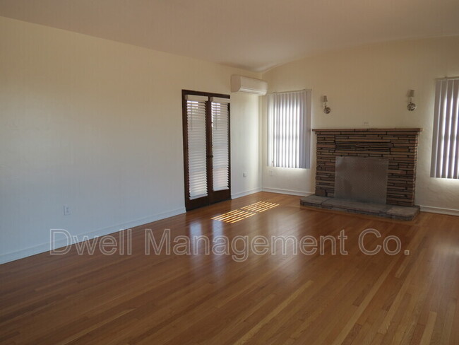 Building Photo - 8458 Golden Ave