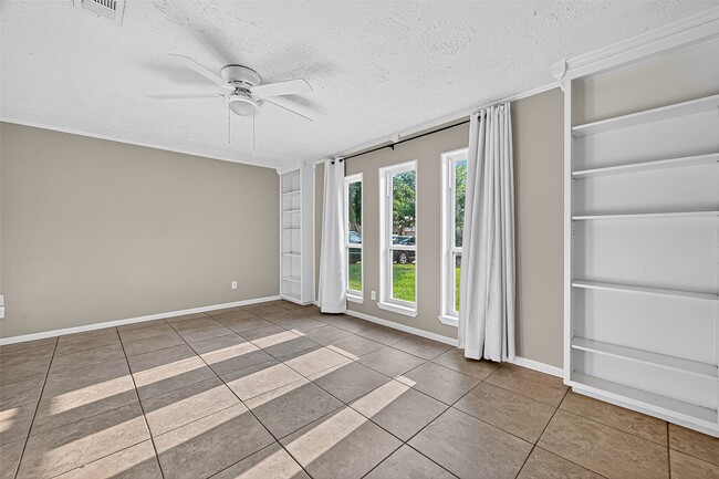 Building Photo - 7354 Stone Pine Ln