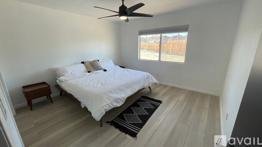 Building Photo - 56190 Papago Trl