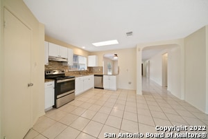 Building Photo - 9643 Arcadia Creek