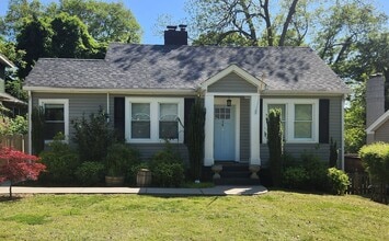 Building Photo - 3 BR Less than Half a Mile to Swamp Rabbit...