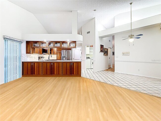 Building Photo - 2973 Spring Oak Ct