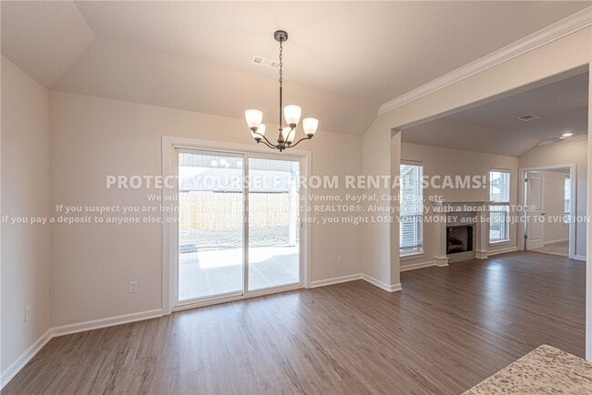 Building Photo - 411 Coconut Ln