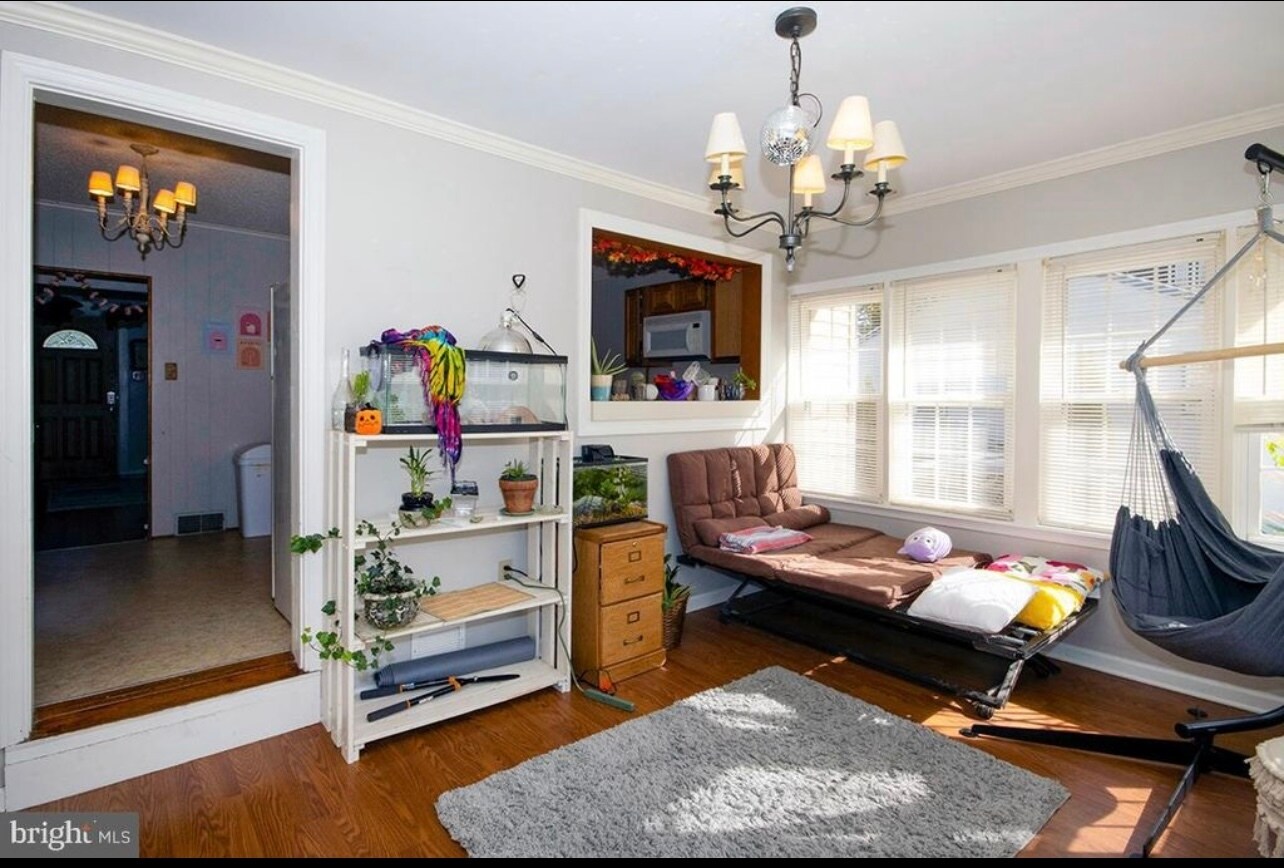 Building Photo - 316 University Blvd