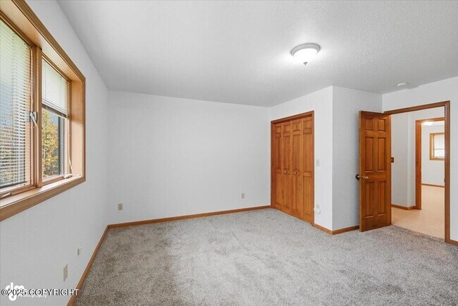 Building Photo - 342 Gastman Ct