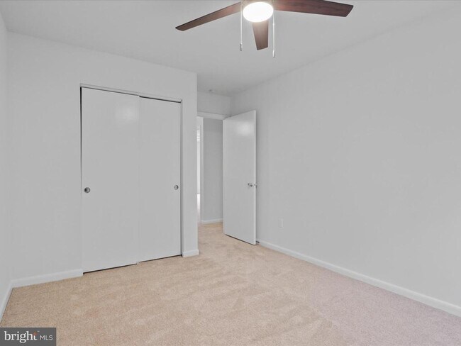 Building Photo - 11645 Newbridge Ct