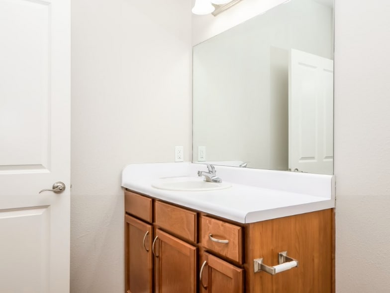 Building Photo - 1101 Molly Barr Rd