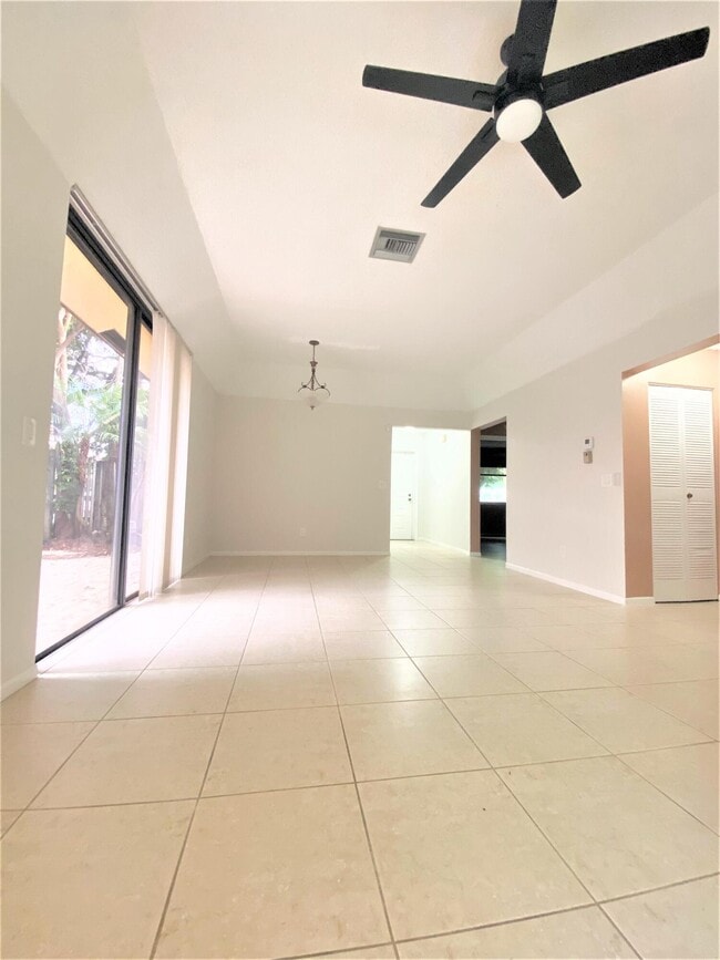 Building Photo - 5859  Fox Hollow Drive A Boca Raton Fl 33486
