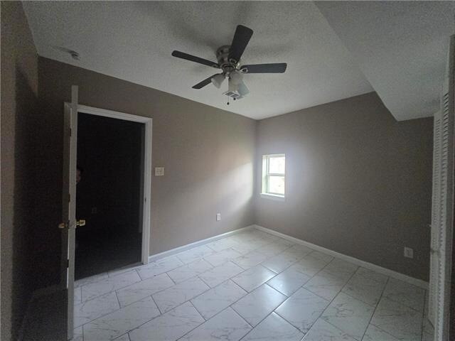 Building Photo - 4020 N Indigo Dr