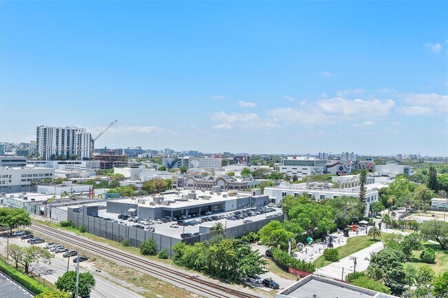 Building Photo - 4250 Biscayne Blvd