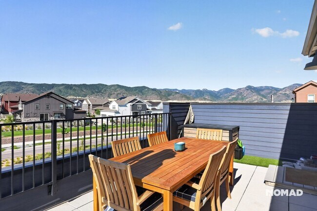 Building Photo - 9695 Browns Peak Cir