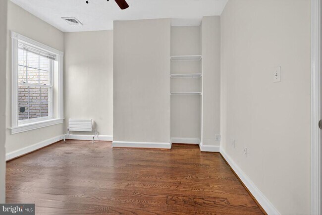 Building Photo - 1635 Marion St NW