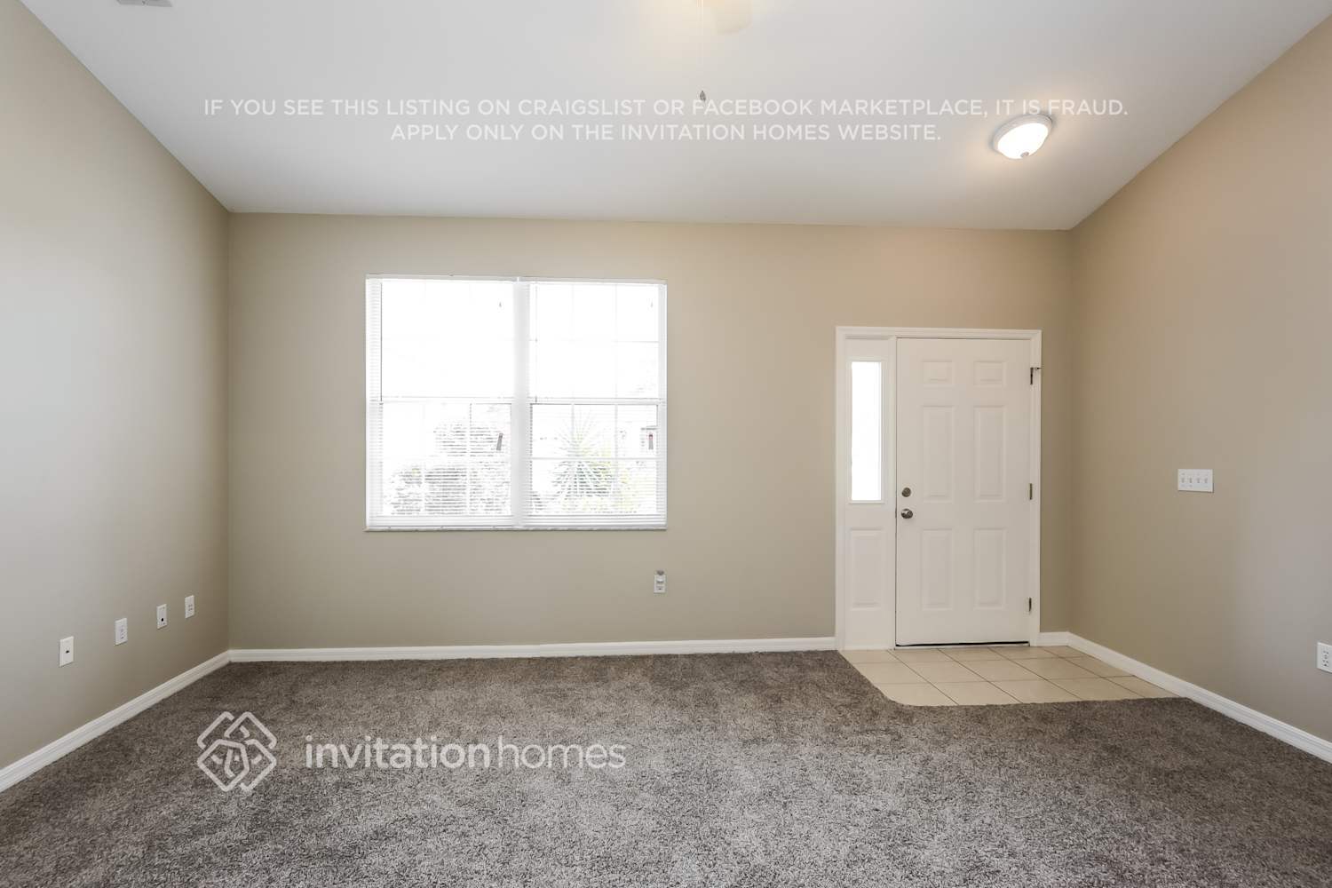 Building Photo - 4516 30th Ln E