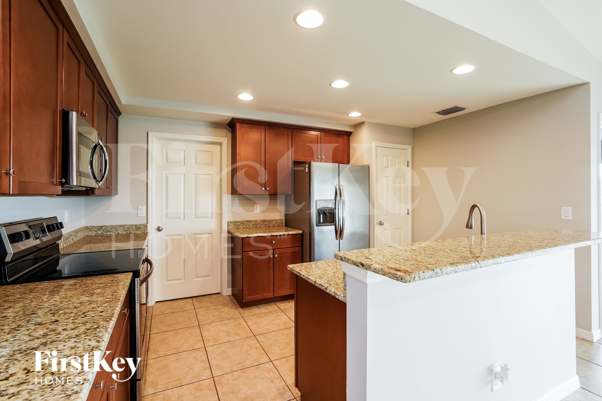 Building Photo - 610 NW 27th Terrace