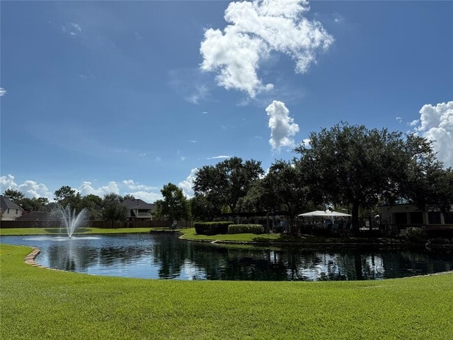 Building Photo - 2110 Winding Springs Dr