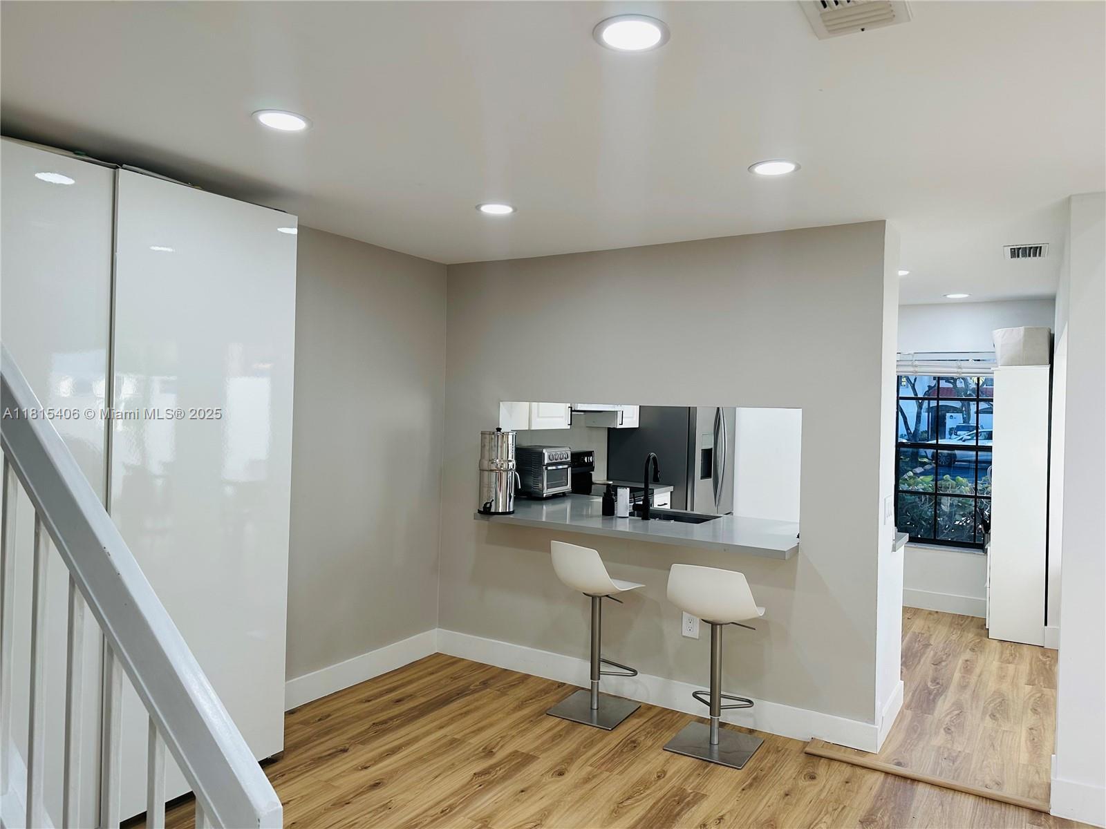 Building Photo - 20903 Leeward Ct
