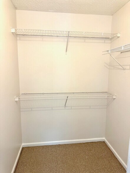 Bedroom 2 Walkin Closet - 2521 Ravine St