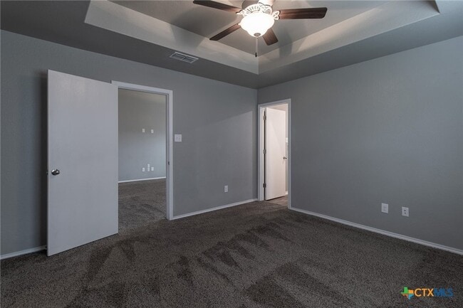 Building Photo - 2305 Vicksburg Ln