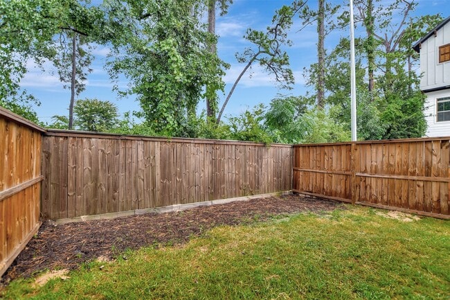 Building Photo - 3704 Creekmont Grn Ln