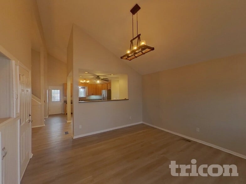 Building Photo - 3469 Hunterwood Dr