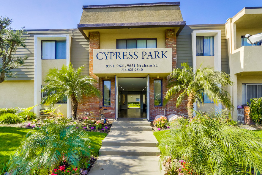 Building Photo - Cypress Park Apartments